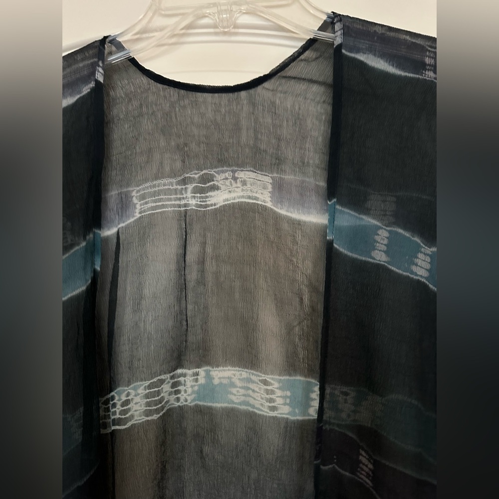 Soft Surrounding Blue Ruana - Picture 2 of 8